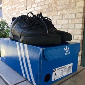 Yeezy Powerphase Calabasas core black